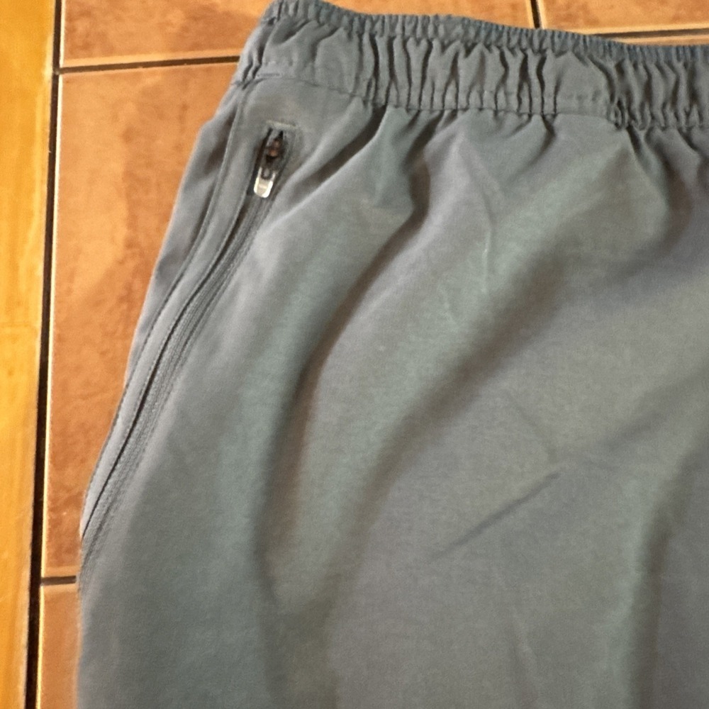 L.L Bean Blue Stretch Pants Mens Sz XL 30" Inseam Elastrell Sorona Performance - Picture 3 of 12